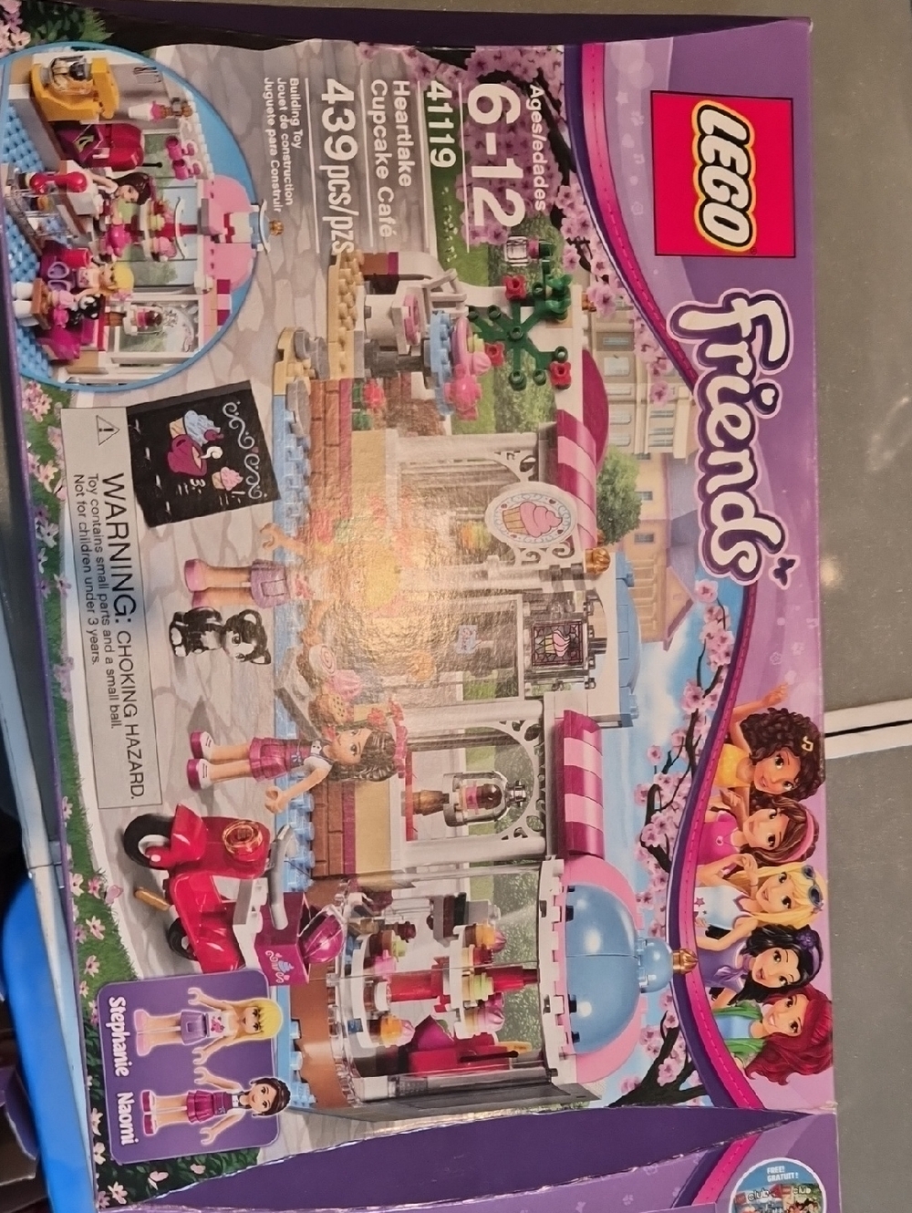 LEGO Friends Heartlake Cupcake Café - Pink, White, Blue
